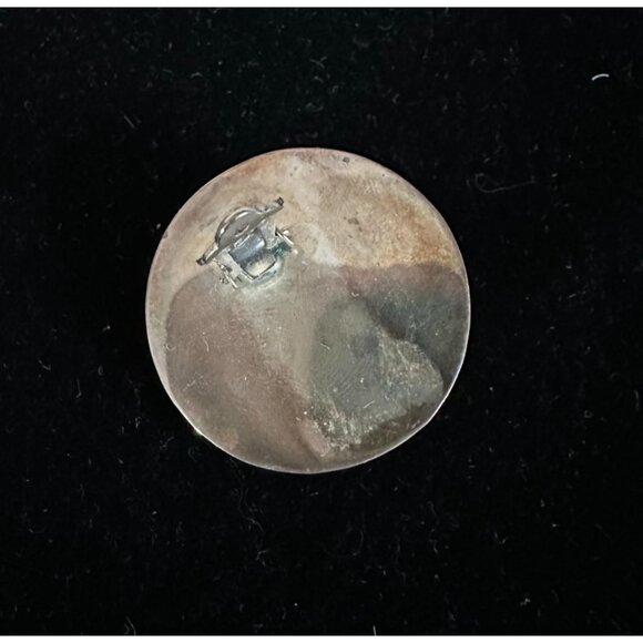 Round sterling and onyx clip on earrings on original card - Picture 3 of 3